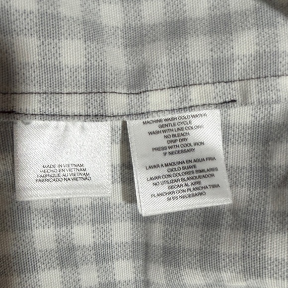 Jones New York Checkered Blazer with Gold Accents - Picture 6 of 6